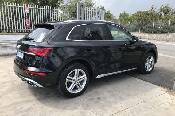 Audi-Q5